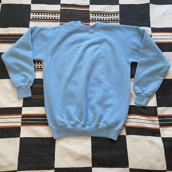 Vintage 70’s Hanes Crewneck Graphic Sweater. Alaska Graphic. USA. Medium. - Picture 11 of 13